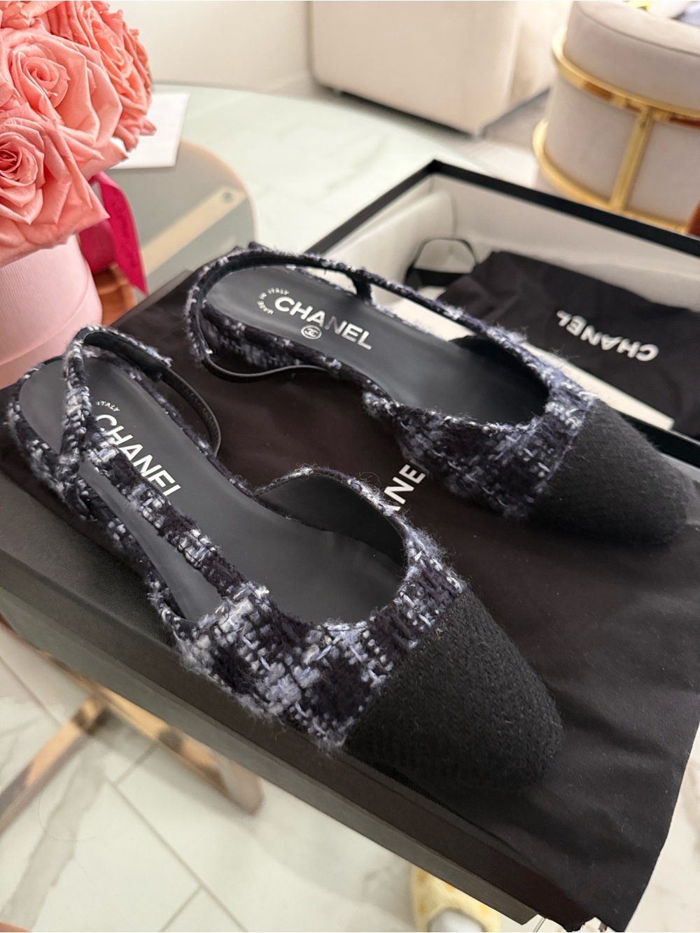 CHANEL Black Tweed Slingback Flats - Elegant Women's Shoes 38.5